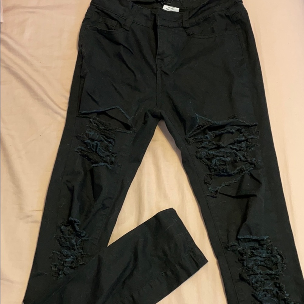 Black ripped jeans